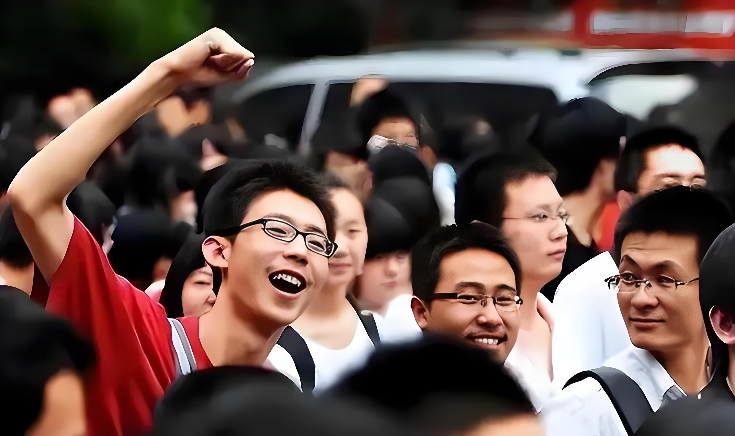 【阜陽(yáng)心理咨詢中心】如何理性面對(duì)高考成績(jī)？